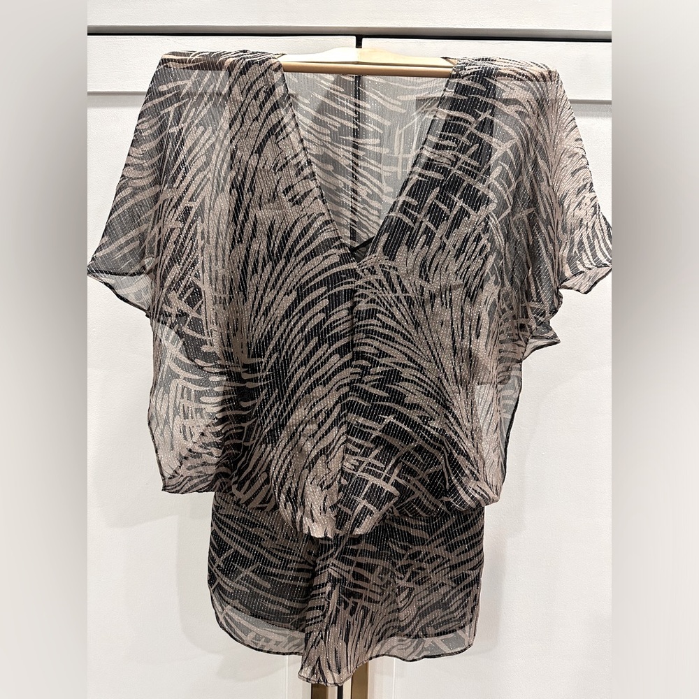MM COUTURE By MISS ME - Floral Blouse Size M